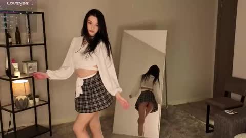 Megan online show from December 14, 1:27 pm