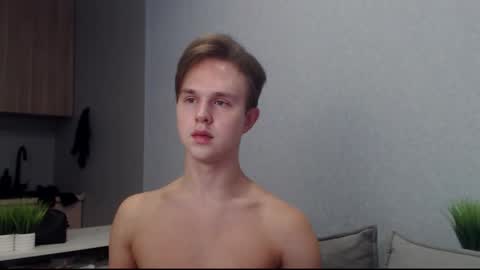 Angel online show from October 26, 9:59 am