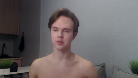 Angel online show from February 21, 10:49 am