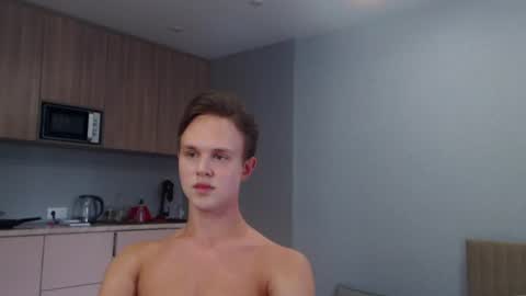 Angel online show from August 9, 7:57 am