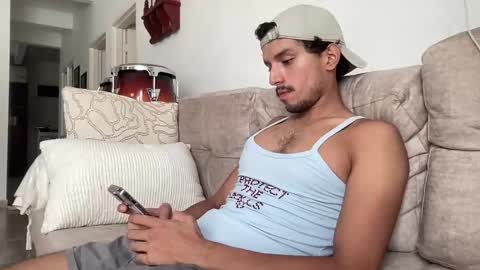 Snapshot of angelsansciele chatting on May 27, 4:59 pm Sebastian online show from May 27, 4:59 pm