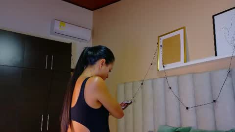 Snapshot of angelsavage__ chatting on July 29, 12:03 pm Angel 3 online show from July 29, 12:03 pm