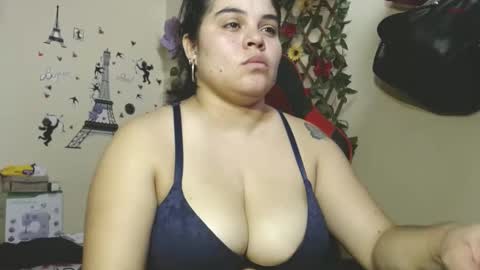 Snapshot of angelsexhotlatin chatting on January 29, 3:37 pm angelsexhotlatin online show from January 29, 3:37 pm