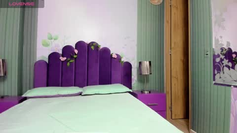 Snapshot of angelstonne_ chatting on February 2, 11:30 am Angel online show from February 2, 11:30 am