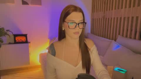 Angelsweetshy online show from November 13, 10:36 am