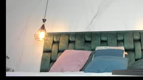 ANGIE online show from January 24, 6:14 pm