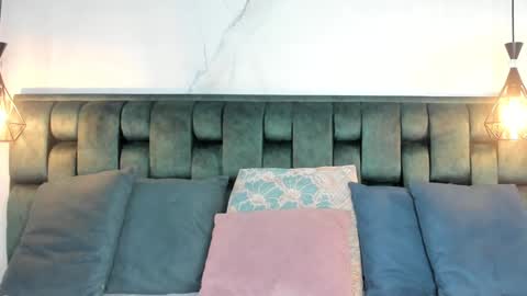 ANGIE online show from January 26, 1:15 pm