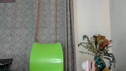 ANGIE online show from September 11, 2:39 pm