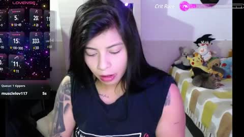 Snapshot of angelswhithe chatting on December 9, 9:37 pm angels online show from December 9, 9:37 pm