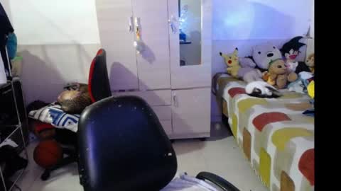 Snapshot of angelswhithe chatting on September 10, 7:47 pm angels online show from September 10, 7:47 pm