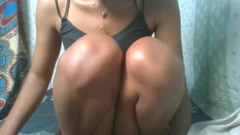 Snapshot of angeltta69 chatting on November 10, 6:23 am angeltta69 online show from November 10, 6:23 am