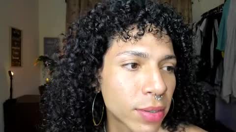 angelwhitte online show from February 16, 12:18 am