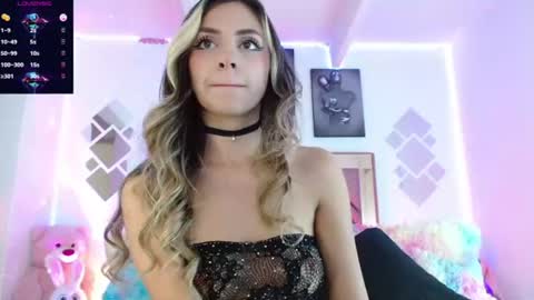 Angely  online show from July 25, 7:44 pm