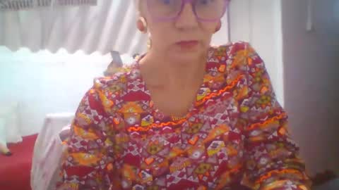 angelycute476334 online show from December 22, 10:18 pm