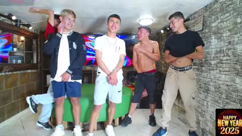 anghelytos online show from December 29, 6:38 pm