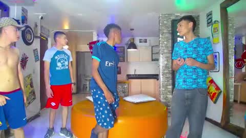 anghelytos online show from February 13, 7:42 pm