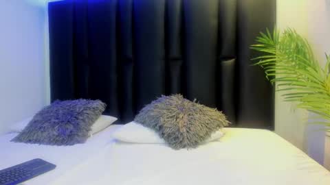 angi_lozano online show from November 17, 11:27 am