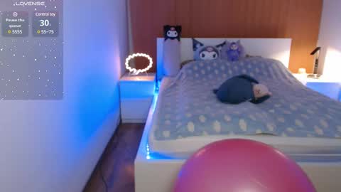 angie_faee online show from February 19, 2:44 pm