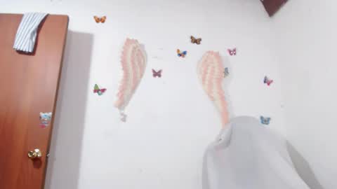 ints marianaroldan945 online show from March 5, 4:02 pm