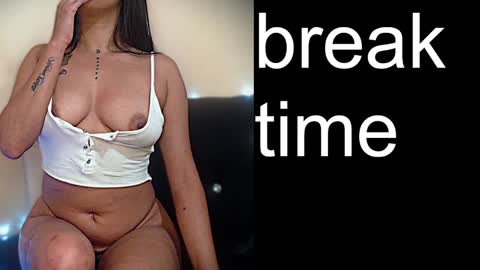 Angie y Andres online show from February 24, 2:37 pm