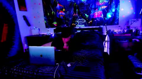 Anglz017 online show from October 5, 11:19 am