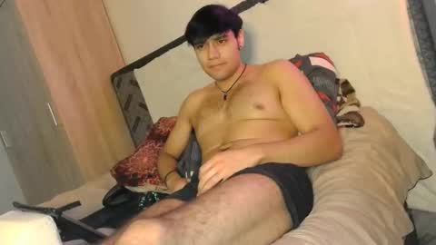 Snapshot of angrydeimos chatting on February 27, 3:58 am Deimos online show from February 27, 3:58 am