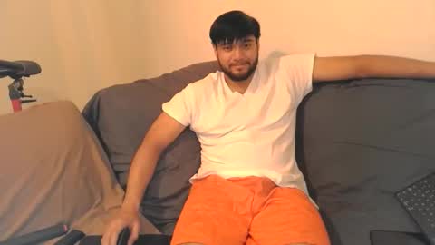 Snapshot of angrydeimos chatting on November 21, 3:05 am Deimos online show from November 21, 3:05 am