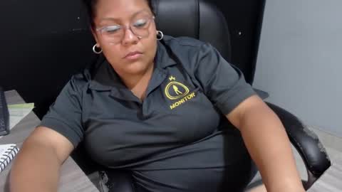 angy online show from September 17, 10:55 pm