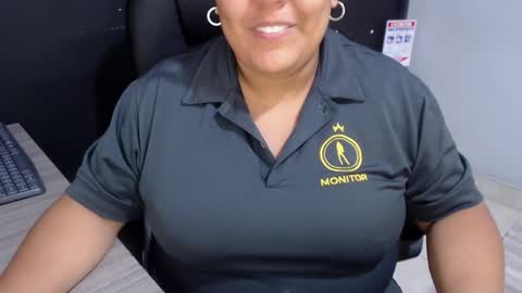 angy online show from November 15, 8:27 pm