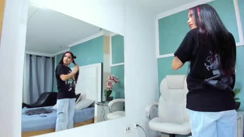 Ania online show from February 6, 10:35 pm