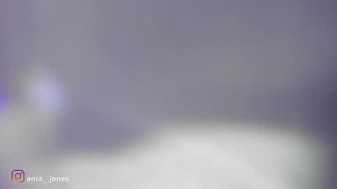 Snapshot of ania_mml chatting on January 8, 7:45 pm Ania online show from January 8, 7:45 pm