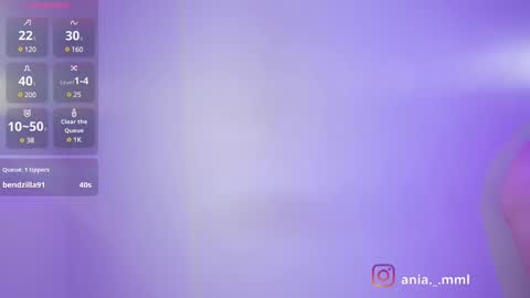 Snapshot of ania_mml chatting on March 7, 2:57 am Ania online show from March 7, 2:57 am