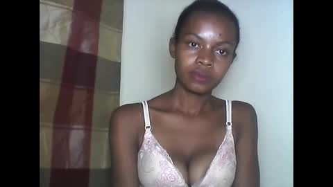 Snapshot of anicha_69 chatting on June 3, 2:33 pm anicha_69 online show from June 3, 2:33 pm