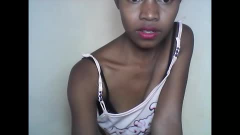 Snapshot of anicha_69 chatting on June 9, 7:31 am anicha_69 online show from June 9, 7:31 am