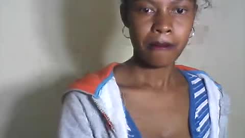 Snapshot of anicha_69 chatting on July 2, 6:47 pm anicha_69 online show from July 2, 6:47 pm