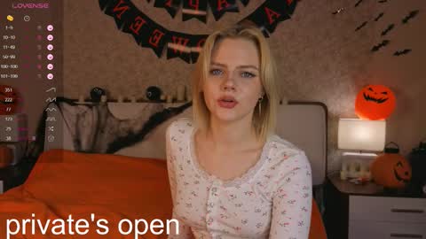 Alice online show from November 2, 2:08 pm