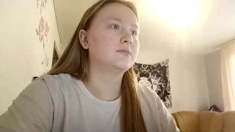 Anika online show from November 20, 8:03 am