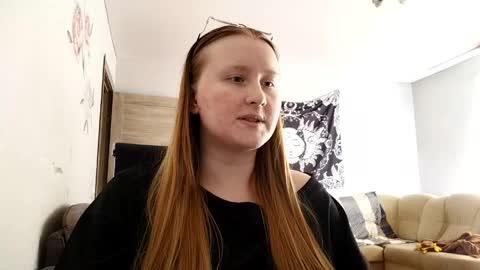 Anika online show from April 19, 2:05 pm