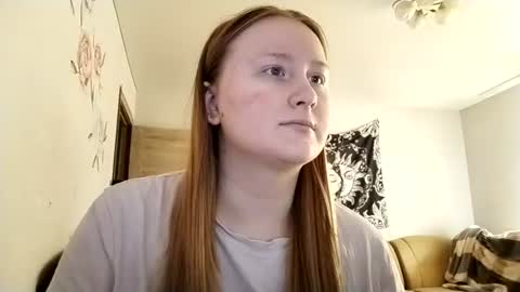 Snapshot of anika_lipps chatting on July 21, 3:36 pm Anika online show from July 21, 3:36 pm