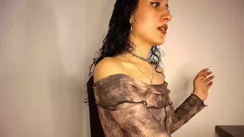 Anika And Lowen Your Thumbs Up Are Super Important For Us  online show from November 12, 3:01 pm