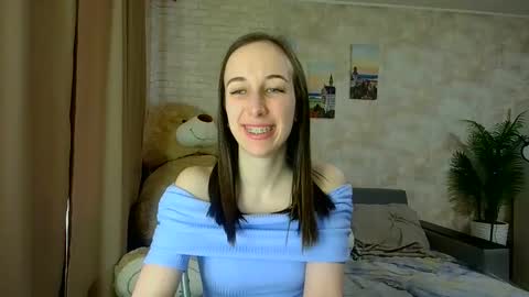 anikabloom online show from March 12, 2:01 pm