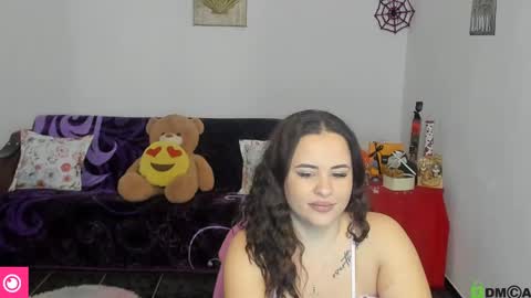 AnissyaX online show from December 3, 5:09 am