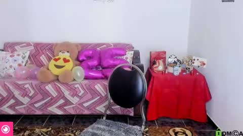 AnissyaX online show from January 15, 5:29 am