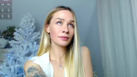 anita_delicious online show from December 14, 1:33 am