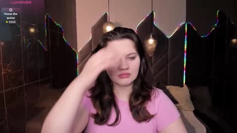 Anita online show from March 1, 8:44 pm