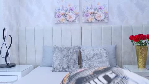 Dania Lpez online show from October 10, 12:26 pm