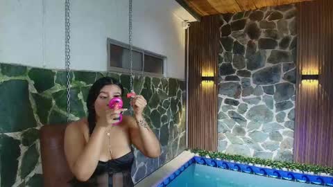 Dania Lpez online show from April 22, 5:25 pm