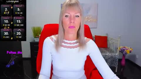 Anita online show from October 19, 5:52 am