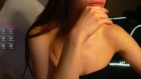 anita_von online show from September 13, 3:39 am