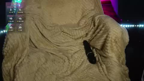 Snapshot of anita_von chatting on November 18, 4:50 am anita_von online show from November 18, 4:50 am